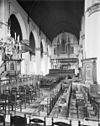 Interieur naar het westen - Asperen - 20025856 - RCE -  N.H.Kerk en Toren: interieur naar het westen 