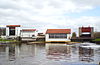 Sluis Eefde -  Sluis Eefde, sluis- en stuwcomplex in het Twentekanaal nabij de IJssel  Sluis Eefde: sluice and weir complex in the Twenthe Canal near the IJssel river, the Netherlands