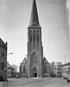 Toren, westzijde - 's-Heerenberg - 20105829 - RCE -  R.K.Kerk en Toren St.Pancratiuskerk: toren, westzijde 
