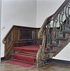 Interieur, begane grond, trappenhuis met bewerkte aanzetstuk en leuning - Renkum - 20338780 - RCE -  Huis Keyenberg: Interieur, begane grond, trappenhuis met bewerkte aanzetstuk en leuning 