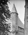 Torentje voorgevel - Hernen - 20108987 - RCE -  Kasteel Hernen: torentje voorgevel 