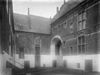 Binnenplaats - Hernen - 20326593 - RCE -  Kasteel Hernen: Binnenplaats (opmerking: In : Buiten ; 12(1918), nr. 24, p. 284) 