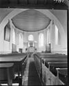 Interieur naar het oosten - Bruchem - 20044433 - RCE -  N.H.Kerk: interieur naar het oosten 