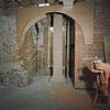 Interieur, toegang voormalig kapel, tijdens restauratie - Nederhemert-Zuid - 20334996 - RCE -  Kasteel Nederhemert: Interieur, toegang voormalig kapel, tijdens restauratie 