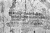 Detail schildering tekst op noordgevel noordbeuk ten oosten van toegangsportaal - Zaltbommel - 20220050 - RCE -  Nederlands Hervormde Kerk of Grote of Sint Maartens Kerk en Tore: detail schildering tekst op noordgevel noordbeuk ten oosten van toegangsportaal 