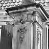 Exterieur HEKPIJLER (HARDSTEEN), DETAIL SCHADE - Zutphen - 20311693 - RCE -  Huize van de Kasteele: Exterieur HEKPIJLER (HARDSTEEN), DETAIL SCHADE 