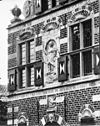 Gevel detail - Appingedam - 20023890 - RCE -  Raadhuis: gevel detail 