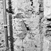 Interieur vieringpijler, restant romaans scheiboog viering tijdens ontmanteling - Bedum - 20323034 - RCE -  Nederlandse Hervormde Walfriduskerk: Interieur vieringpijler, restant romaans scheiboog viering tijdens ontmanteling 