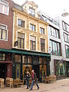 Rijk gedecoreerd winkel-woonhuis (Soestdijk)