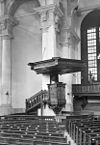 Interieur, preekstoel en orgel - Groningen - 20093162 - RCE -  Nieuwe kerk: interieur, preekstoel en orgel 