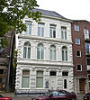 Herenhuisinneoclassicistischebouwstijlnr17 -  Herenhuis in Neo-classistische bouwstijl. Ubbo Emmiussingel 17 in Groningen