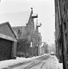 Overzicht gevel - Groningen - 20093917 - RCE -  Het dubbele pakhuis Hoekstraat 42-44 (rm 18506/18507) in Groningen, 1969 