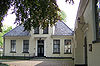 Hoogezand - Rijksmonument 22264 -  Pastorie van de Damkerk in Hoogezand. 