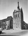 Kerk naar het noord-westen - 't Zandt - 20220792 - RCE -  Nederlands Hervormde Kerk: kerk naar het noord-westen 