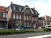 Postkantoor met ingebouwde dienstwoning