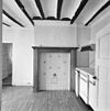 Interieur, keuken met schouw - 20000248 - RCE -  Interieur, keuken met schouw 