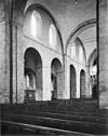 Interieur naar het zuid-westen - Heerlen - 20106336 - RCE -  Sint Pancratiuskerk: interieur naar het zuid-westen 