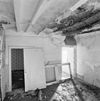 Interieur, overzicht kamer - Schaesberg - 20332940 - RCE -  De Leenhof: Interieur, overzicht kamer 
