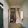 Interieur gang, overzicht trappenhuis - Beegden - 20337567 - RCE -  Interieur gang, overzicht trappenhuis 