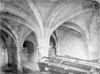 Interieur crypte naar het zuid-westen - Thorn - 20208477 - RCE -  Rooms-Katholieke Kerk Van De Heilige Michael: interieur crypte naar het zuid-westen 