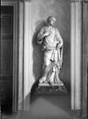 Interieur, marmeren beeld in de vestibule - Maastricht - 20150056 - RCE -  Spaans Gouvernement: Interieur, marmeren beeld in de vestibule 