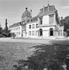 Exterieur POORTGEBOUW, VOORGEVEL - Maastricht - 20284120 - RCE -  Kasteel Vaeshartelt: Exterieur POORTGEBOUW, VOORGEVEL 