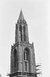 Noord-west zijde toren tijdens restauratie - Maastricht - 20146894 - RCE -  Sint Janskerk: noord-west zijde toren tijdens restauratie 