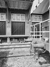 Exterieur, zijgevel goederenloods, spoorzijde, met loodsdeur - Maastricht - 20335135 - RCE -  N.S. Goederenloods: Exterieur, zijgevel goederenloods, spoorzijde, met loodsdeur 