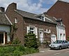 Pand, dat deel uitmaakt van schilderachtige huizengroep.