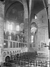Interieur gezien vanuit het koor - Maastricht - 20146489 - RCE -  Onze Lieve Vrouwekerk: Interieur gezien vanuit het koor 