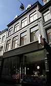 Huis met lijstgevel van hardsteen