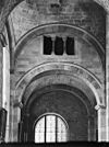 Interieur, zuidbeuk naar het westen - Maastricht - 20146512 - RCE -  Onze Lieve Vrouwekerk: Interieur, zuidbeuk naar het westen 