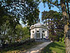 Meerssen Proosdijpark - Theekoepel, ook wel Gloriette geheten, in het Proosdijpark te Meerssen