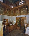 Interieur, entree Jachtslot met balie - Molenhoek - 20002574 - RCE -  Jachtslot Mookerheide: Interieur, entree Jachtslot met balie 