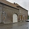 Voorgevel,poort met woonhuis en jaartalankers - Bingelrade - 20331115 - RCE -  Hoeve/ Poort: Voorgevel,poort met woonhuis en jaartalankers 