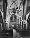 Interieur naar het oosten - Roermond - 20189139 - RCE -  Munster Kerk Of Onze Lieve Vrouwe Kerk: interieur naar het oosten 
