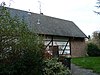 Huis met verdieping en zadeldak
