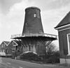Romp en stelling van ronde stenen molen - Wijk en Aalburg - 20003184 - RCE -  De Twee Gebroeders: Romp en stelling van ronde stenen molen 