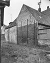 Achterzijde bebouwing van het St.Catharinaplein, voormalige Vismarkt naar het noord-oosten van uit de Museum tuin - Bergen op Zoom - 20031705 - RCE -  Markiezenhof: achterzijde bebouwing van het St.Catharinaplein, voormalige Vismarkt naar het noord-oosten van uit de Museum tuin 