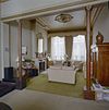 Interieur, overzicht kamer en suite - Bergen op Zoom - 20002920 - RCE -  Interieur, overzicht kamer en suite 