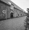 Overzicht voorgevels voormalige militaire paardenstallen - Bergen op Zoom - 20346292 - RCE -  Blokstallen: Overzicht voorgevels voormalige militaire paardenstallen (opmerking: Gefotografeerd voor Monumenten In Nederland Noord-Brabant, bladzijde 79) 