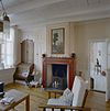 Interieur voorkamer met schouw - Bergen op Zoom - 20328734 - RCE -  Schouw: Interieur voorkamer met schouw 