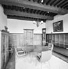 Interieur overzicht secretariskamer voor de restauratie - Bergen op Zoom - 20324500 - RCE -  Stadhuis: Interieur overzicht secretariskamer voor de restauratie 