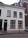 Huis met eenvoudige lijstgevel