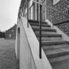 Voorgevel, detail bordestrap - Engelen - 20338315 - RCE -  Voormalig Raadhuis: Voorgevel, detail bordestrap 