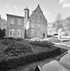 Overzicht achtergevel en rechter zijgevel, refugiehuis met toren - 's-Hertogenbosch - 20348583 - RCE -  Klooster Marienhage Te Woensel: Overzicht achtergevel en rechter zijgevel, refugiehuis met toren (opmerking: Gefotografeerd voor Monumenten In Nederland Noord-Brabant, bladzijde 220) 