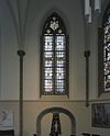 Interieur, koor, glasraam noordzijde - Rosmalen - 20337113 - RCE -  Sint Lambertuskerk: Interieur, koor, glasraam noordzijde 