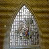 Begane grond, glas-in-lood raam met religieuze voorstelling - Rosmalen - 20332322 - RCE -  Coudewater: Begane grond, glas-in-lood raam met religieuze voorstelling 