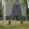 Voet van de watertoren met ingangspartij - Etten-Leur - 20340470 - RCE -  Watertoren: Voet van de watertoren met ingangspartij 
