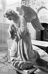Beeld - Grave - 20083915 - RCE -  Rooms-Katholieke Kerk: beeld